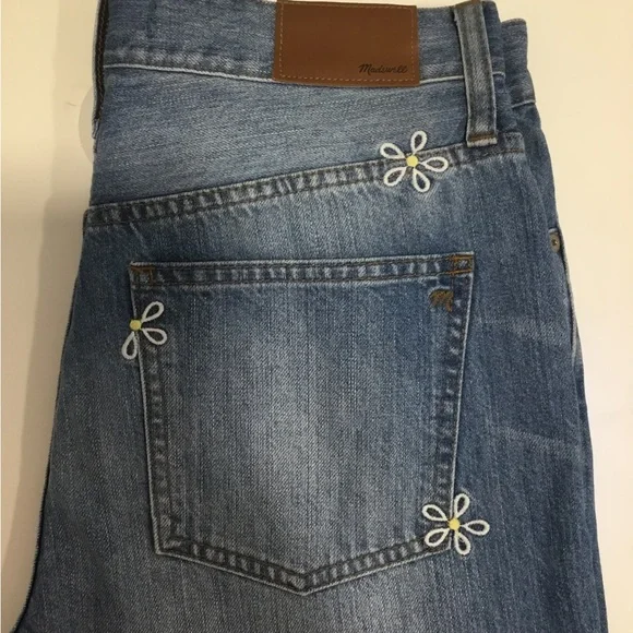 Madewell Women's Blue Jeans with Embroidered Flowers - Picture 2 of 4
